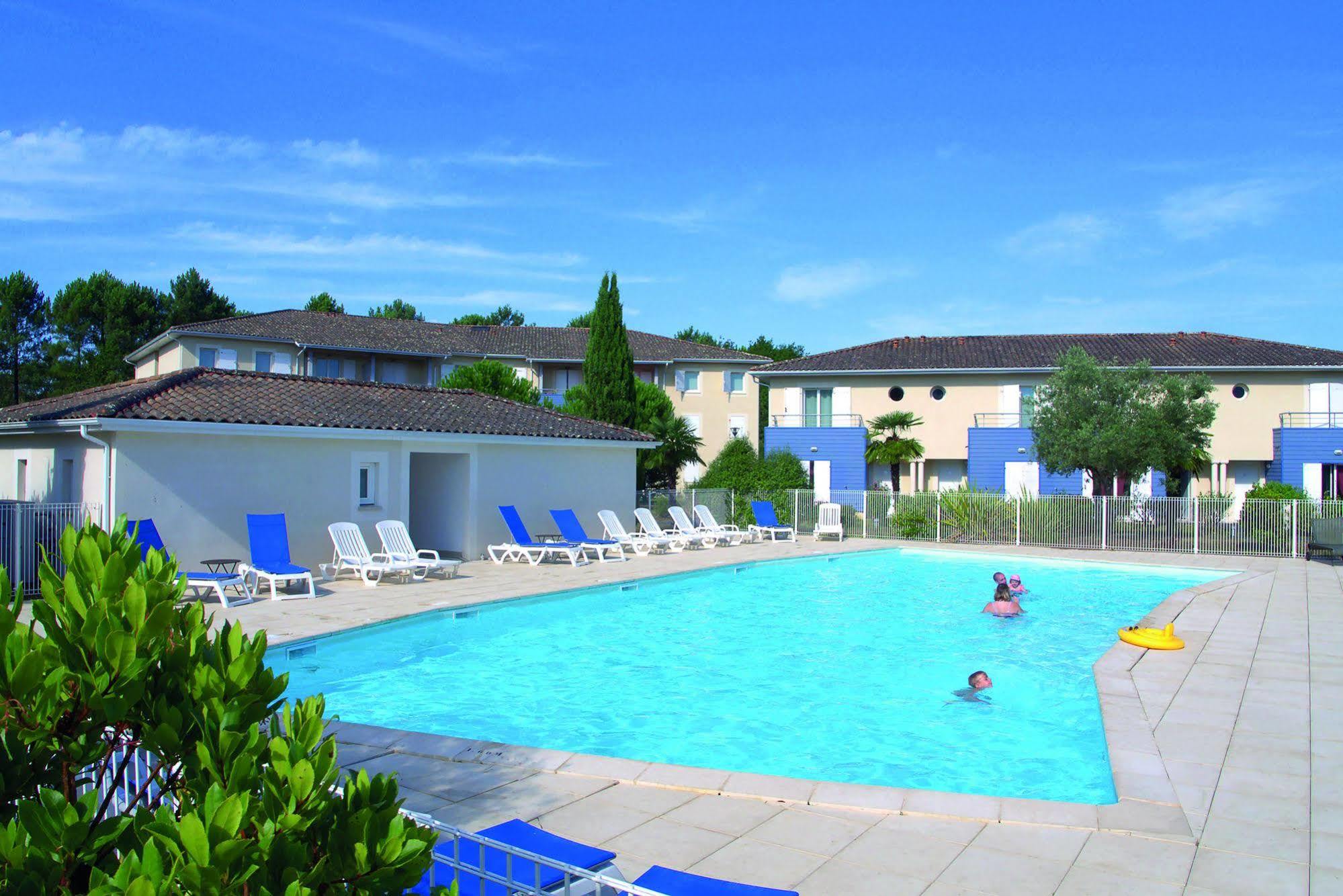 סן-ז'אן-ד'אילה Appart'City Classic Bordeaux Aeroport St Jean D'Illac מראה חיצוני תמונה